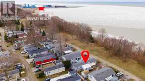 12 IROQUOIS LANE | Goderich Ontario | Slide Image Seven
