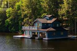 4A - 1316 EAST BAY ROAD | Muskoka Lakes Ontario | Slide Image Thirty-nine