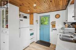 1099 BRACKEN TRAIL | Minden Hills Ontario | Slide Image Thirteen