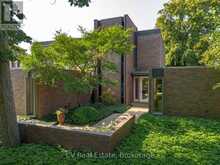 31 AUCHMAR ROAD | Hamilton Ontario | Slide Image Thirty-five