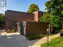 31 AUCHMAR ROAD | Hamilton Ontario | Slide Image Three