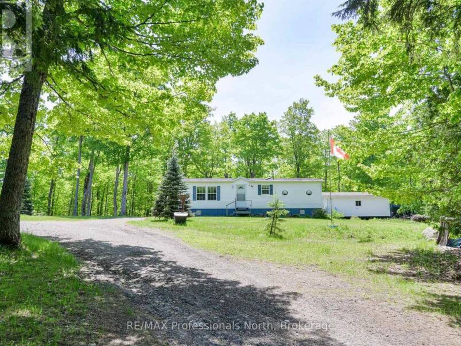 1874 HIGHWAY 118 E, Bracebridge, Ontario P1L 1X1