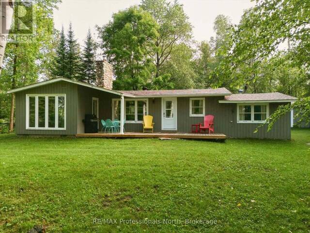 2220 60 HIGHWAY Huntsville Ontario, P1H 2J6 - 3 Bedrooms Home For Sale