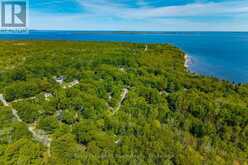 LT 60 ONEIDA CRESCENT | Tiny Ontario | Slide Image Eight
