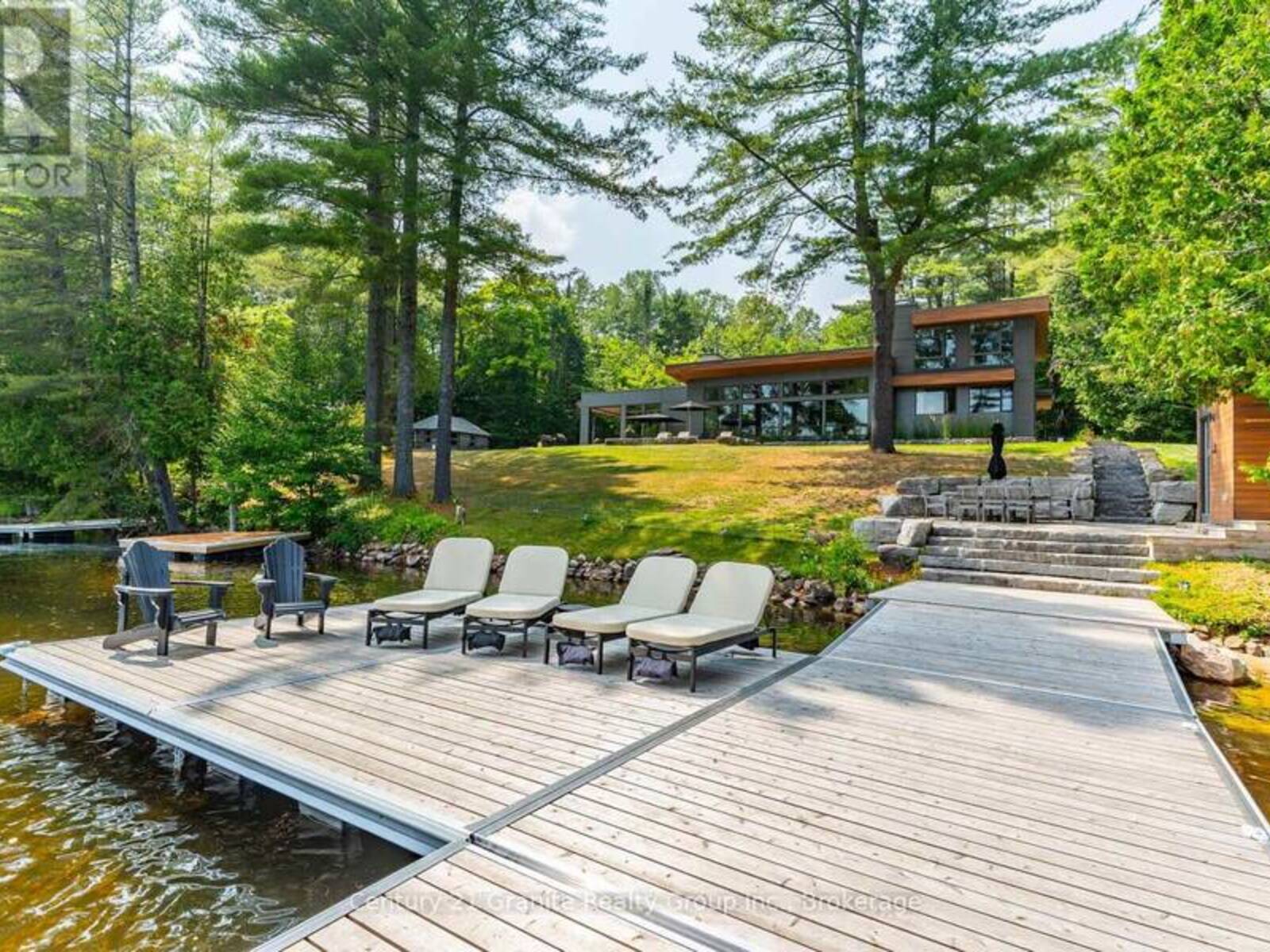 1085 GRACE ROAD, Minden Hills, Ontario K0M 2K0