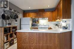127 WALSH CRESCENT | Stratford Ontario | Slide Image Nine