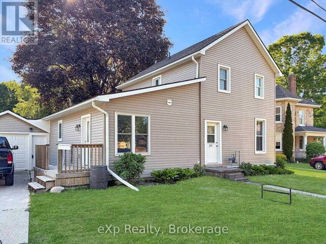 370 6TH AVENUE Hanover Ontario, N4N 2E9 - 4 Bedrooms Home For Sale