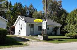 104 THIRD AVENUE N | Sauble Beach Ontario | Slide Image Four