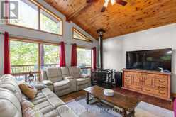5 SEVERN RIVER 406 | Coldwater Ontario | Slide Image Ten