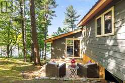 5 SEVERN RIVER 406 | Coldwater Ontario | Slide Image Twenty-three