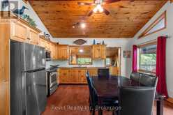 5 SEVERN RIVER 406 | Coldwater Ontario | Slide Image Eight