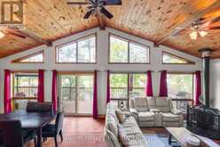 5 SEVERN RIVER 406 | Coldwater Ontario | Slide Image Nine