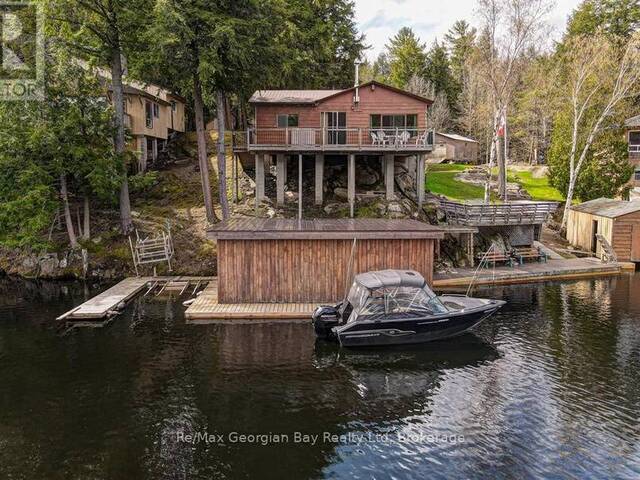 15SR405 SEVERN RIVER SHORE Coldwater Ontario, L0K 1E0 - 4 Bedrooms Waterfront Home For sale