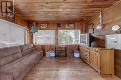 15SR405 SEVERN RIVER SHORE | Coldwater Ontario | Slide Image Six