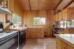 15SR405 SEVERN RIVER SHORE | Coldwater Ontario | Slide Image Eight