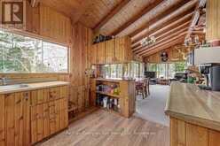 15SR405 SEVERN RIVER SHORE | Coldwater Ontario | Slide Image Nine