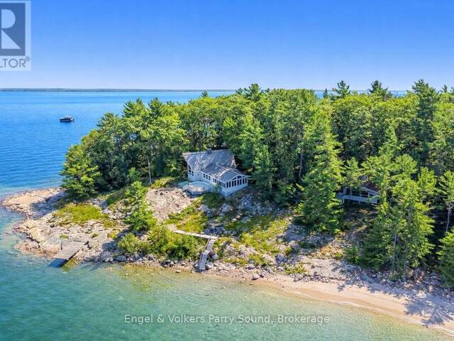 8 ISLAND 29C Carling Ontario, P0G 1G0 - 4 Bedrooms Waterfront Home For sale