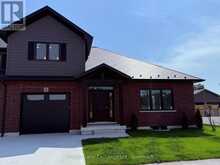 UNIT 4 - 8 GOLF LINKS ROAD | Kincardine Ontario | Slide Image One