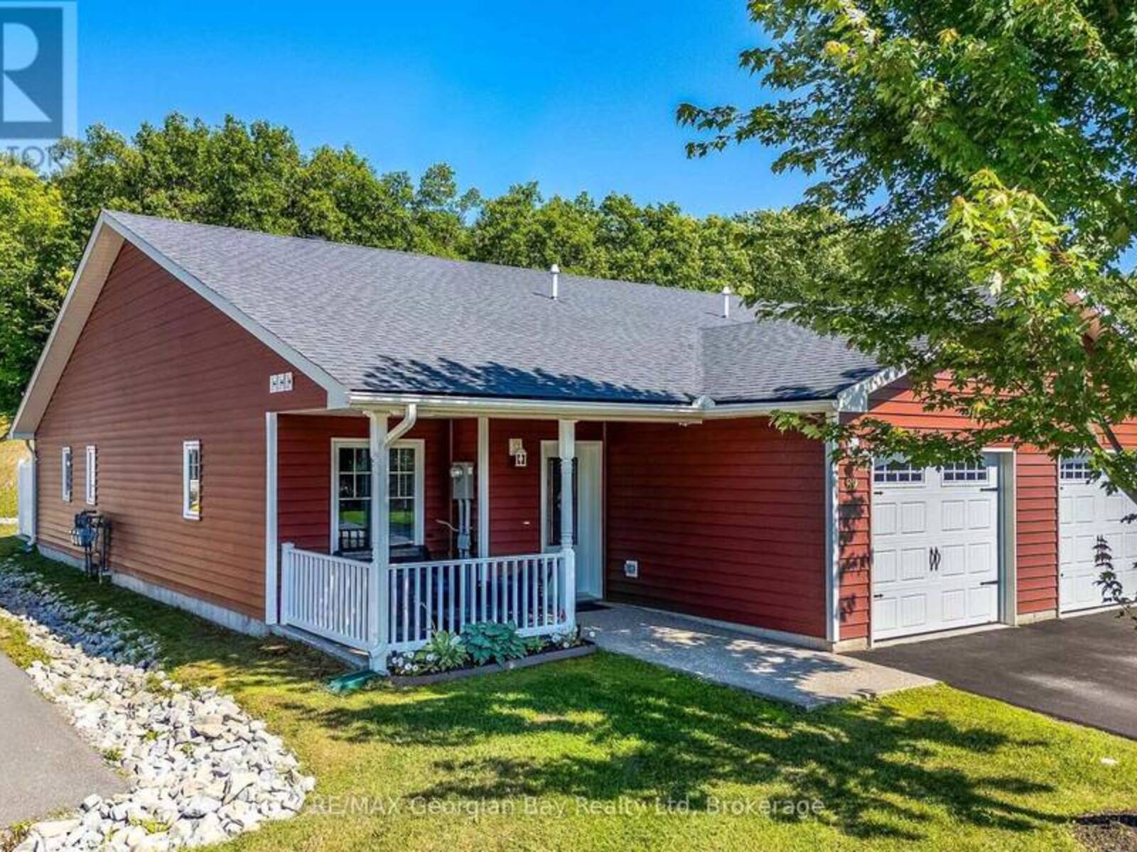 39 CHAMBERLAIN CRESCENT, Penetanguishene, Ontario L9M 0A6