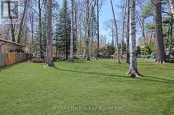 84 32ND STREET N | Wasaga Beach Ontario | Slide Image Two