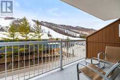 313 - 220 GORD CANNING DRIVE | The Blue Mountains Ontario | Slide Image Fifteen