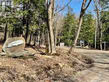 6 - 22 GRYFFIN BLUFFS LANE | Huntsville Ontario | Slide Image Four
