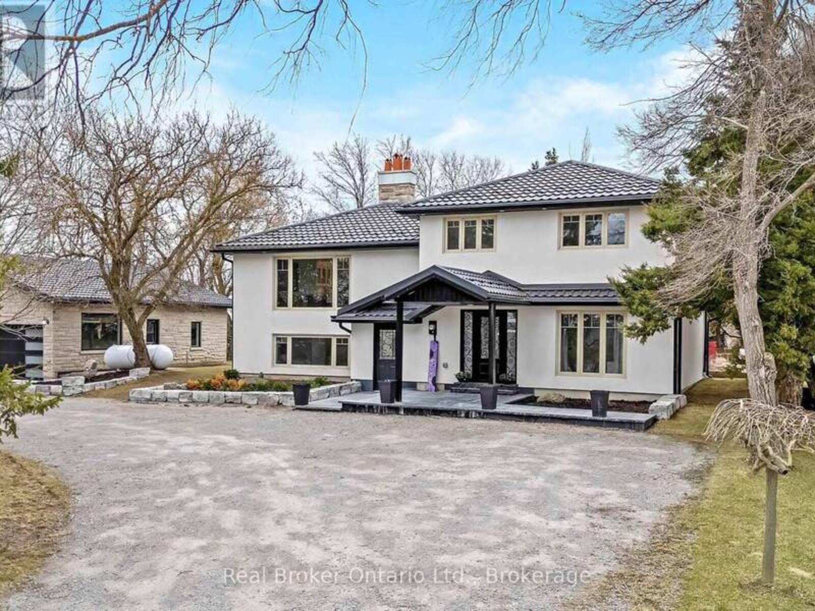 5938 TRAFALGAR ROAD, Erin, Ontario N0B 1Z0