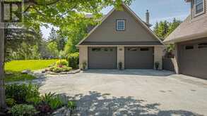 13 PARKLAND DRIVE | Collingwood Ontario | Slide Image Eight