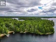 1040 KAHSHE LAKE | Gravenhurst Ontario | Slide Image Forty-two