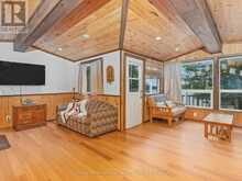 1040 KAHSHE LAKE | Gravenhurst Ontario | Slide Image Thirteen