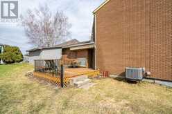 136 4TH AVENUE | Hanover Ontario | Slide Image Nine