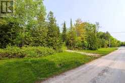 425 DUFFERIN AVENUE | Sauble Beach Ontario | Slide Image Twelve