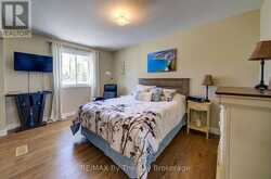 9 FREDERICK DRIVE | Wasaga Beach Ontario | Slide Image Thirteen
