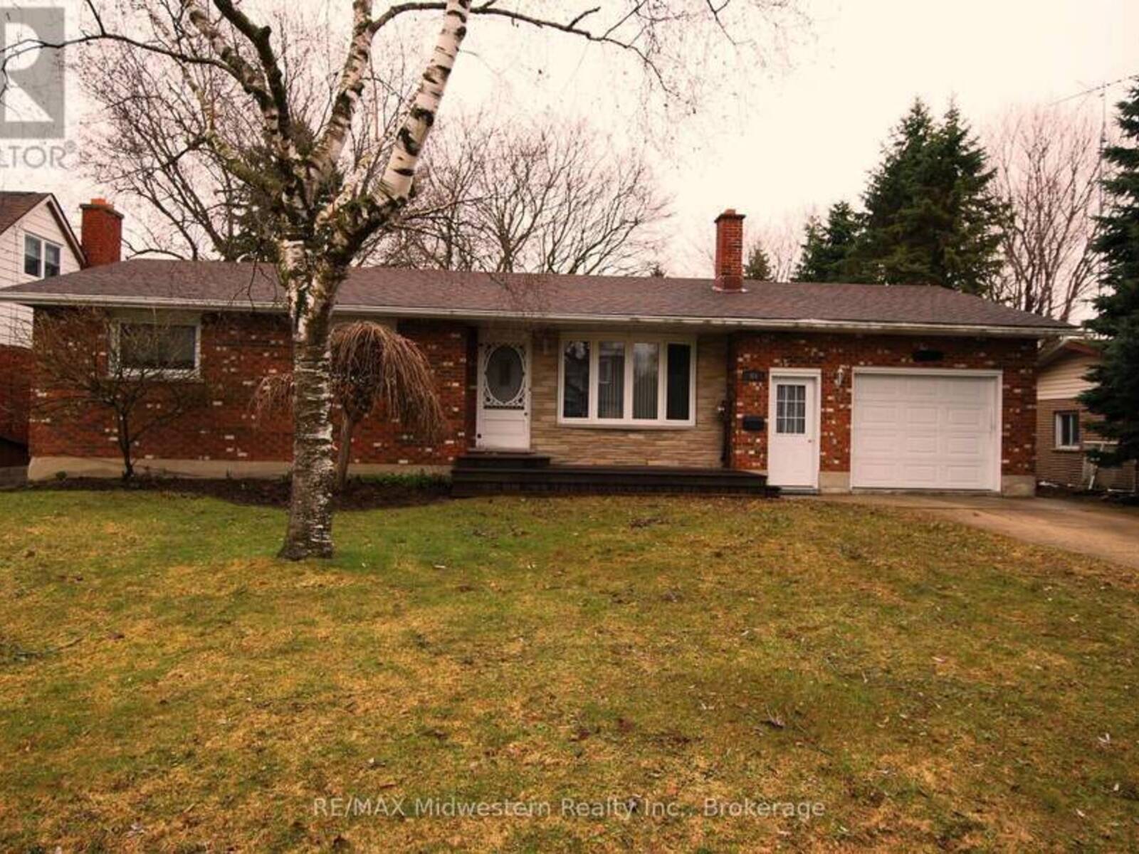 69 LOUISE STREET, Minto, Ontario N0G 1Z0
