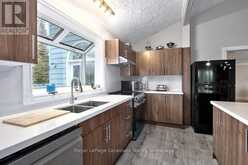 252 SWISS MEADOWS BOULEVARD | The Blue Mountains Ontario | Slide Image Nine