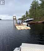 736 2190 ISLAND | Honey Harbour Ontario | Slide Image Five