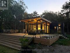 736 2190 ISLAND Honey Harbour Ontario, P0E 1E0