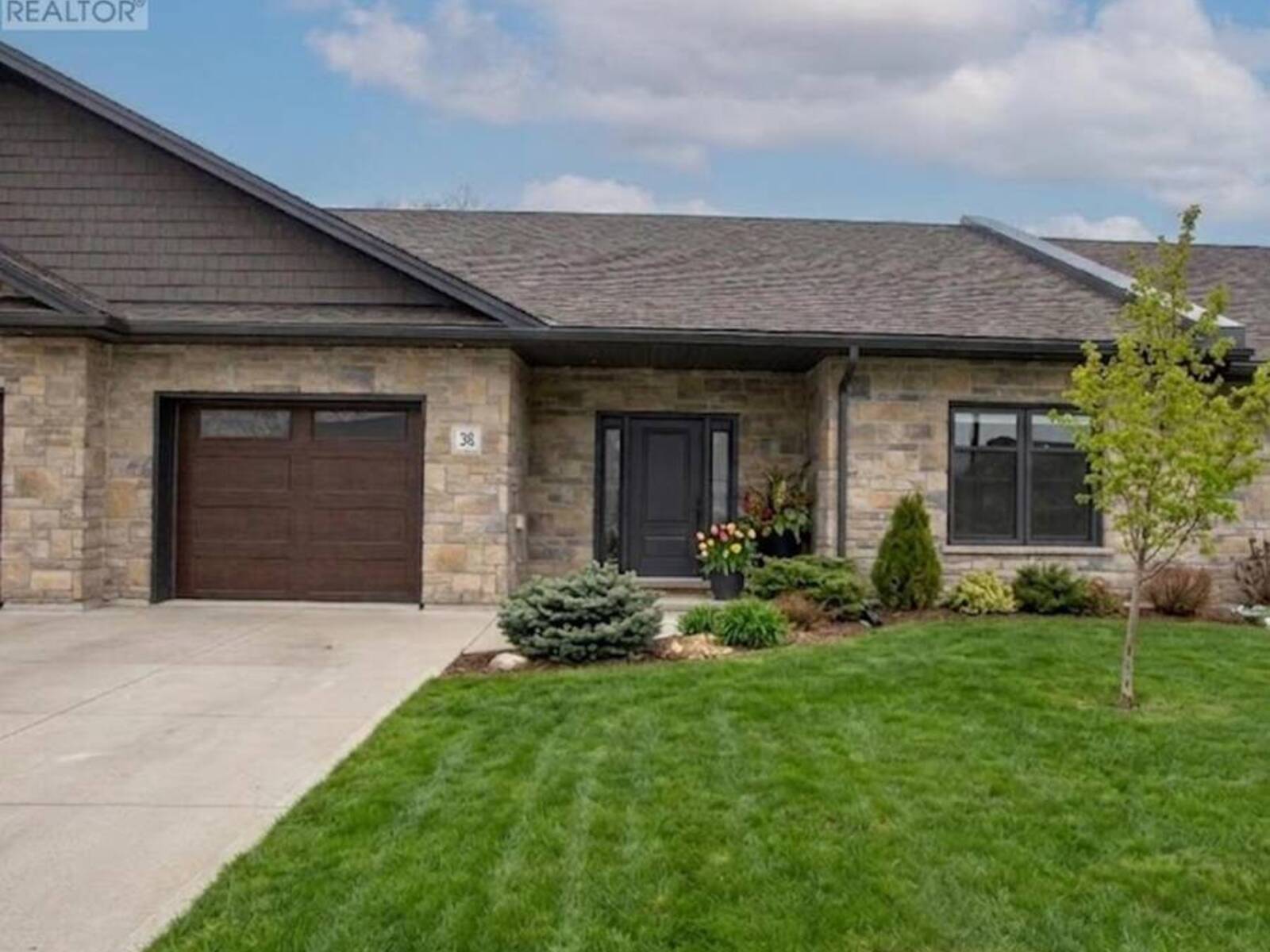 38 - 1182 QUEEN STREET, Kincardine, Ontario N2Z 0J2