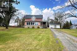 10 WALKER STREET | Walkerton Ontario | Slide Image Twelve