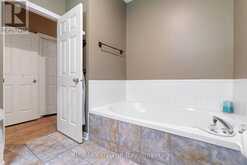 6 DEERRUN PLACE | Wasaga Beach Ontario | Slide Image Seventeen