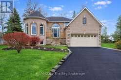 6 DEERRUN PLACE | Wasaga Beach Ontario | Slide Image Forty-four