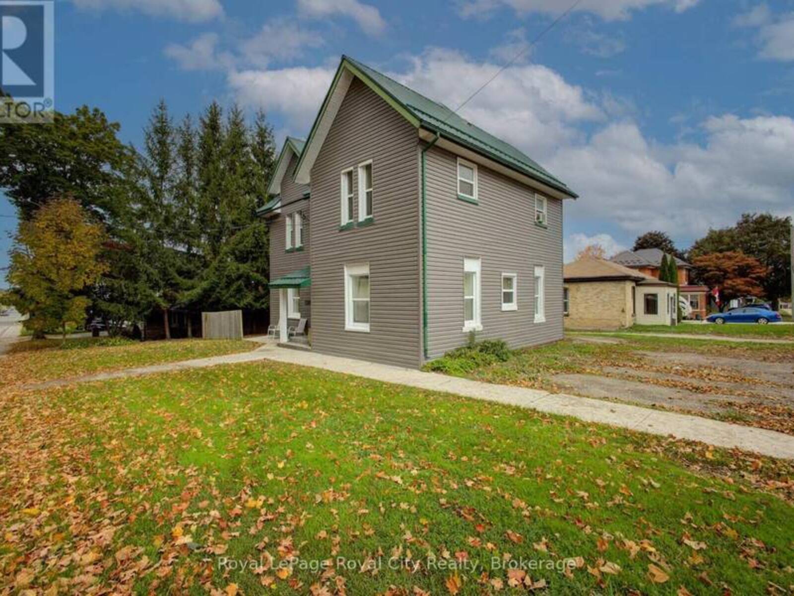 103 PATRICK STREET E, Wingham, Ontario N0G 2N0