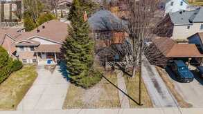 682 7TH ST A EAST STREET | Owen Sound Ontario | Slide Image Thirty-three