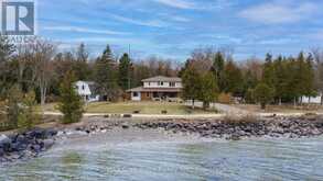 122 COTTAGE LANE | Owen Sound Ontario | Slide Image Three