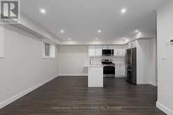 UNIT 32 - 3202 VIVIAN LINE | Stratford Ontario | Slide Image Nine