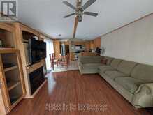 5 CHIPPEWA TRAIL | Wasaga Beach Ontario | Slide Image Four