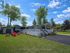 5 CHIPPEWA TRAIL Wasaga Beach Ontario, L9Z 1X7