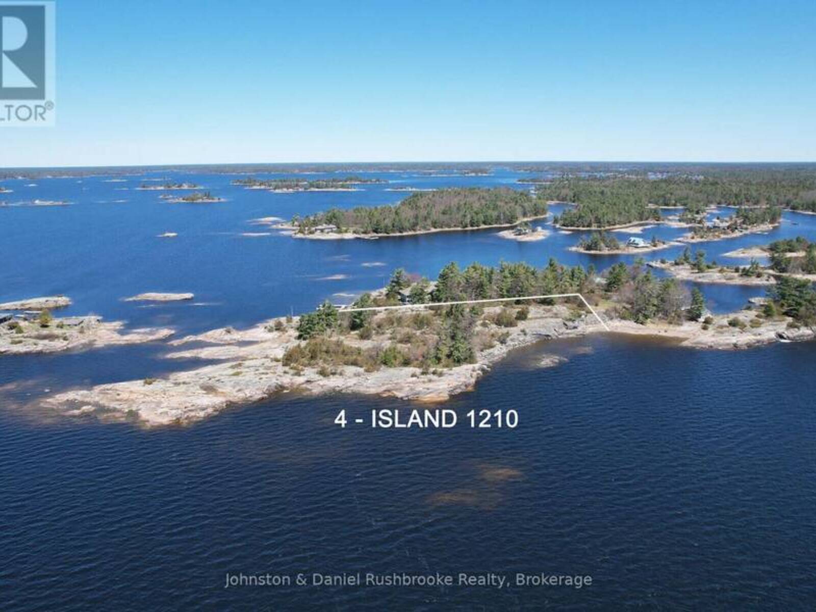 4 ISLAND 1210, Honey Harbour, Ontario P0E 1E0