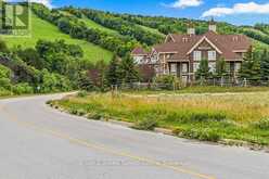 465 - 220 GORD CANNING DRIVE | The Blue Mountains Ontario | Slide Image Forty-four
