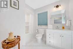 29 QUEEN STREET | Parry Sound Ontario | Slide Image Thirty